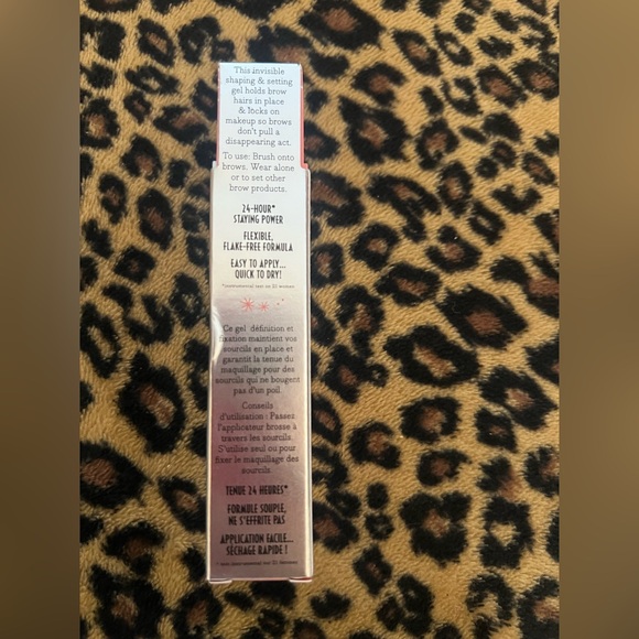 Benefit 24-HR Brow Setter - Silver and Pink Packaging - Picture 4 of 5